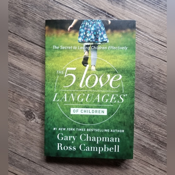 🌸 The 5 Love Languages of Children Paperback Book - Picture 1 of 3